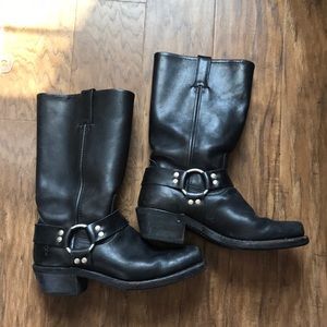 Frye pull-on harness boot